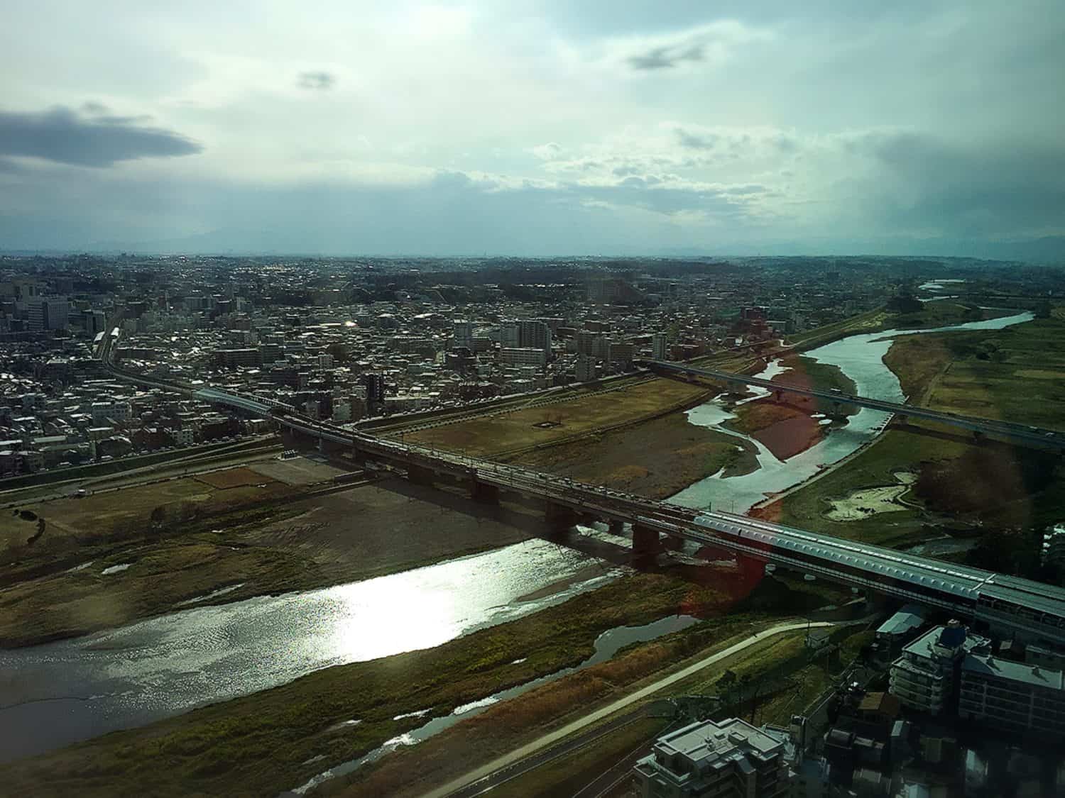 今日の多摩川 二子玉川ライズ タワー30階からの眺め futakoloco